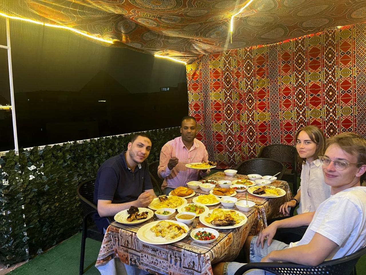 Bed and Breakfast Jana Pyramids View In 3 Kafret el-Gabal Exterior foto